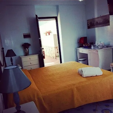 Frühstückspension L'anfora 3*